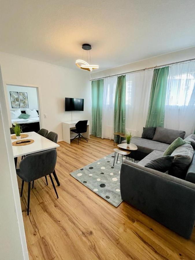 FDH 4Room-Central, Modern Near Mtu-The Catamaran By Lakescape Fewos מראה חיצוני תמונה
