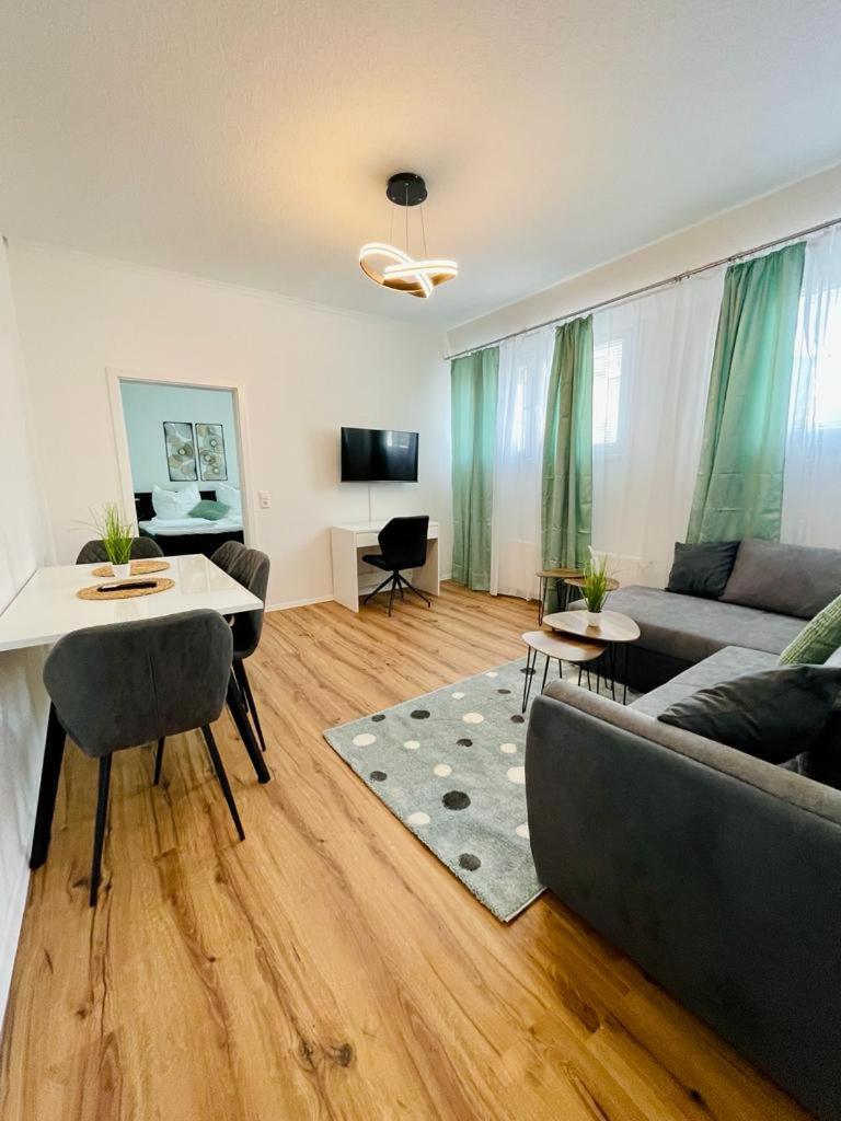 FDH 4Room-Central, Modern Near Mtu-The Catamaran By Lakescape Fewos מראה חיצוני תמונה